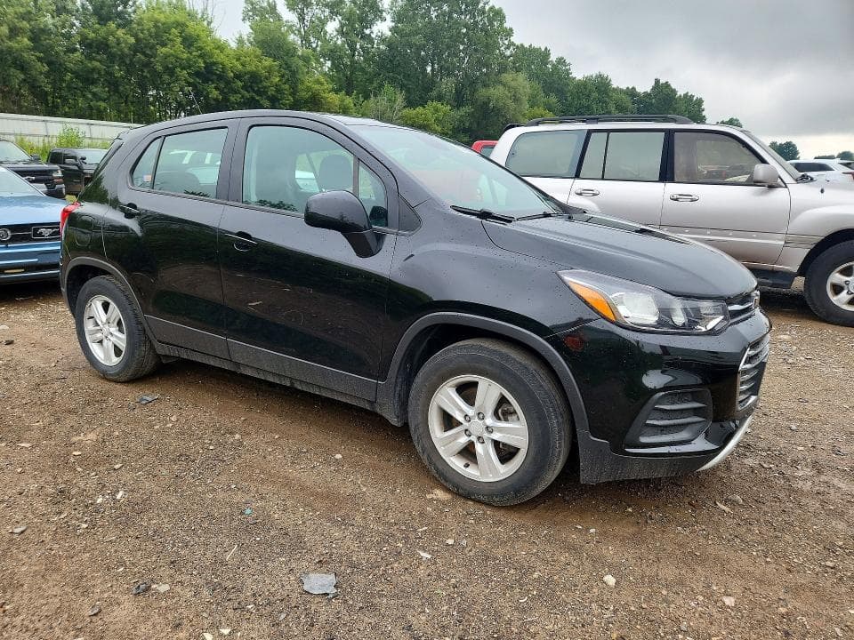 2020 CHEVROLET TRAX LS 4