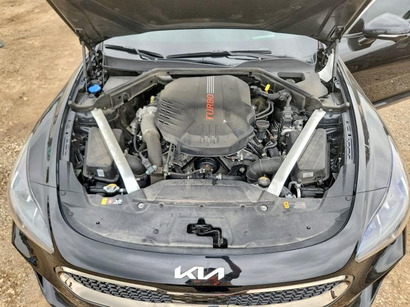 2022 KIA STINGER GT2 11