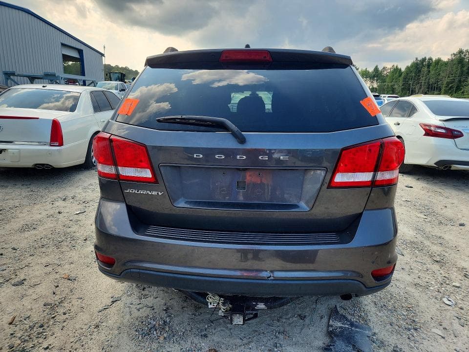 2019 DODGE JOURNEY SE 6