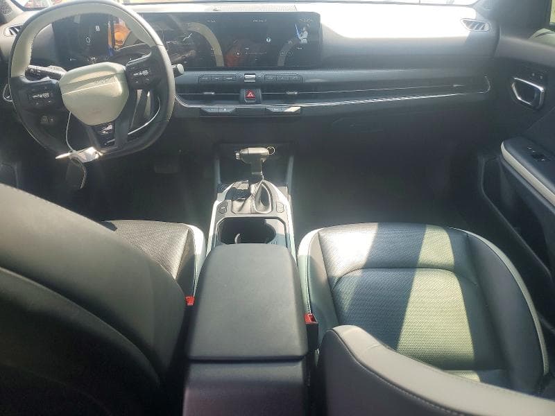 2025 KIA K4 GT LINE 8