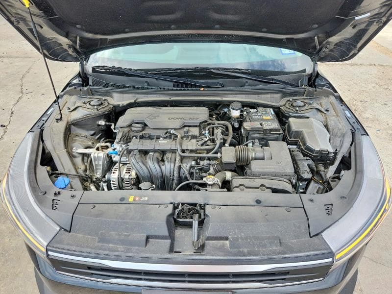 2025 KIA K4 LX 11