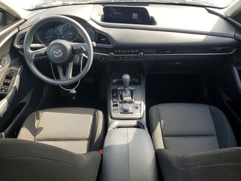 2024 MAZDA CX-30 8