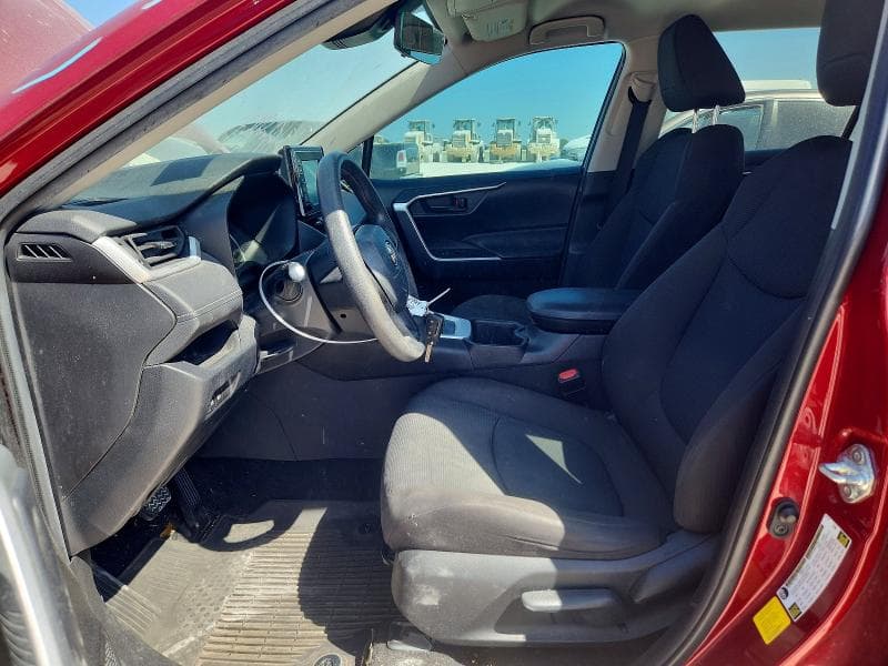 2022 TOYOTA RAV4 LE 7