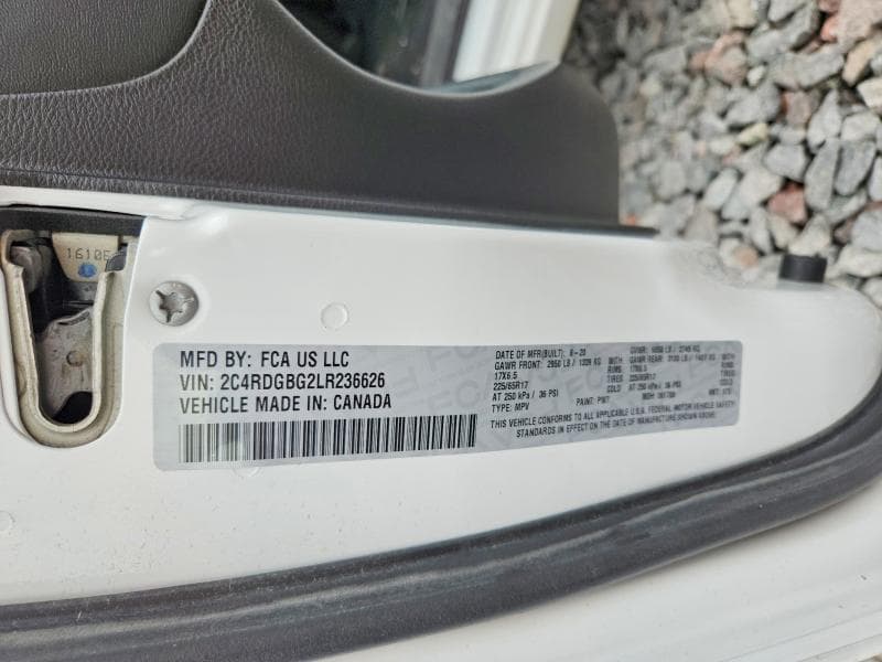2020 DODGE GRAND CARAVAN SE 13