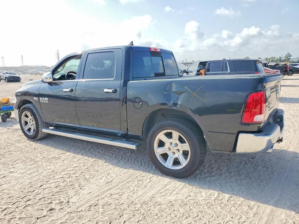 2018 RAM 1500 SLT 2