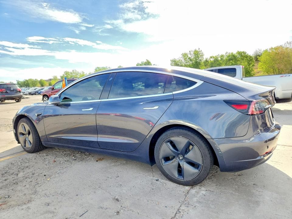 2020 TESLA MODEL 3 2