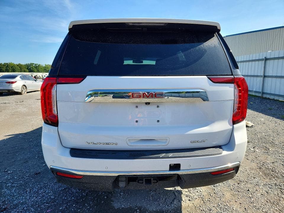 2021 GMC YUKON SLT 6