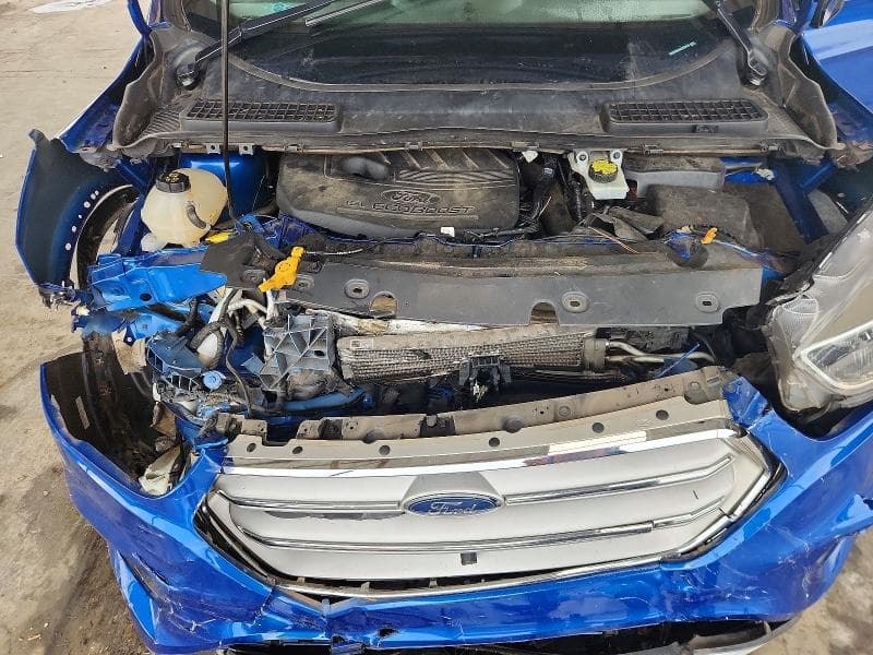 2018 FORD ESCAPE SE 11