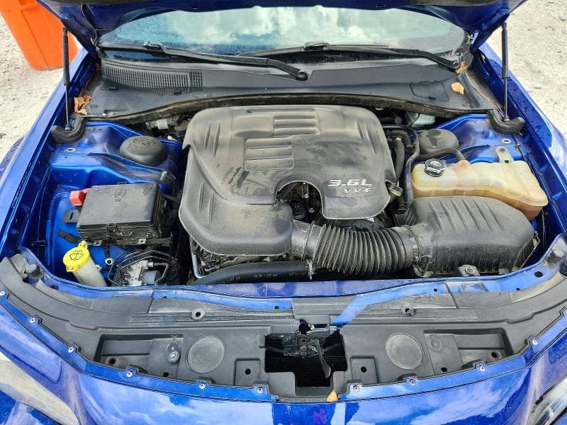 2018 CHRYSLER 300 S 11