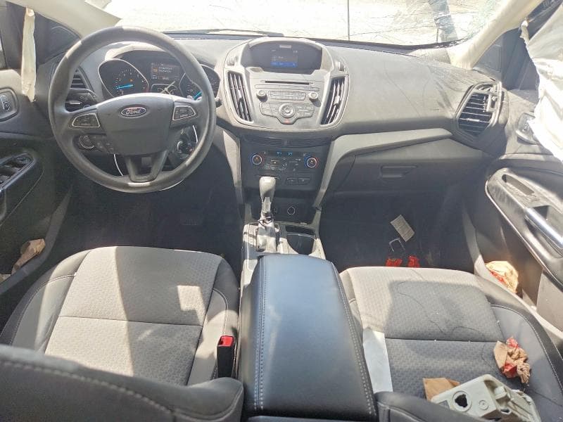 2017 FORD ESCAPE SE 8