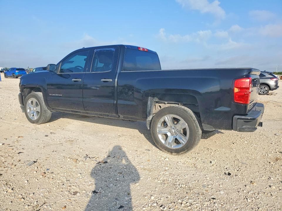 2018 CHEVROLET SILVERADO C1500 CUSTOM 2