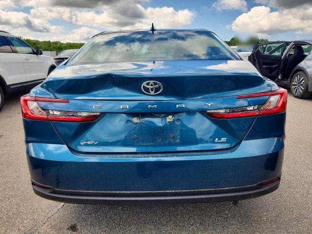 2025 TOYOTA CAMRY LE 6