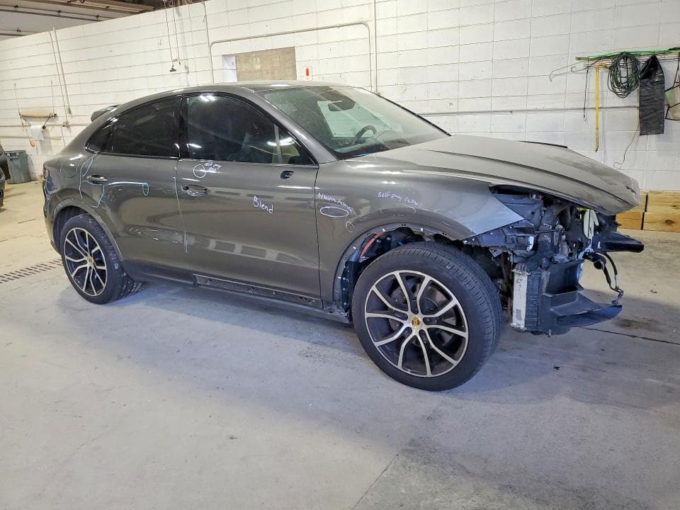 2020 PORSCHE CAYENNE E HYBRID COUPE 4