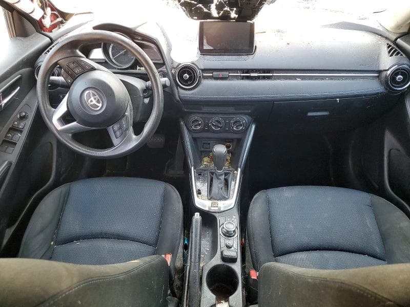 2017 TOYOTA YARIS IA BASE 8