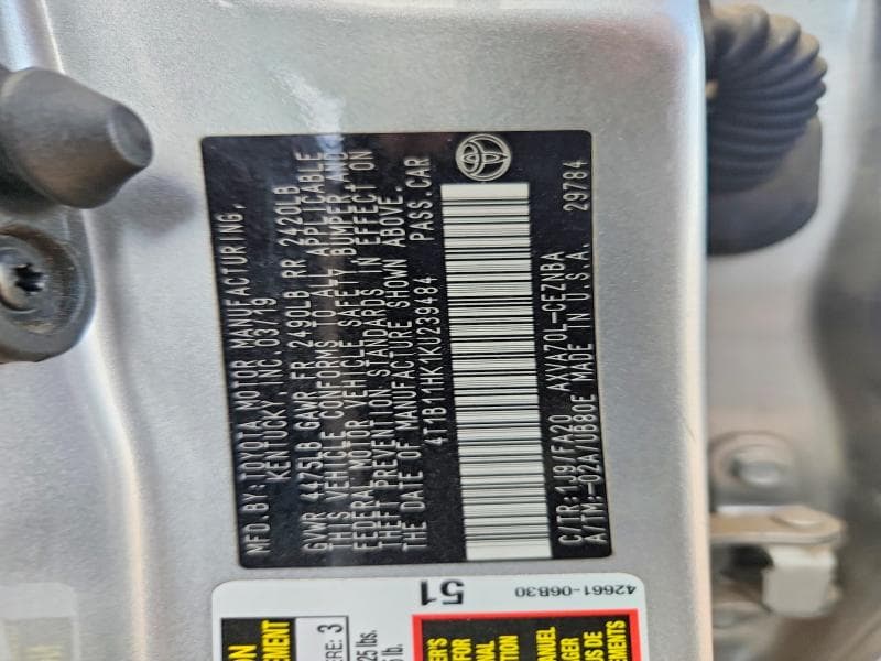2019 TOYOTA CAMRY LE 13