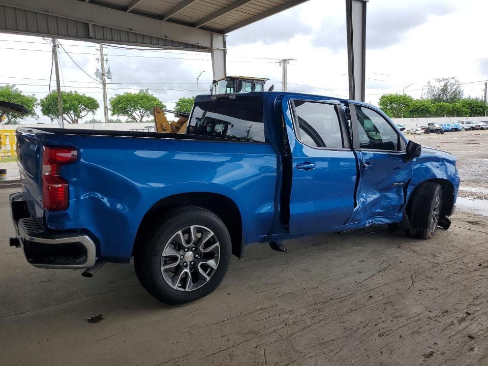 2023 CHEVROLET SILVERADO C1500 LT 3