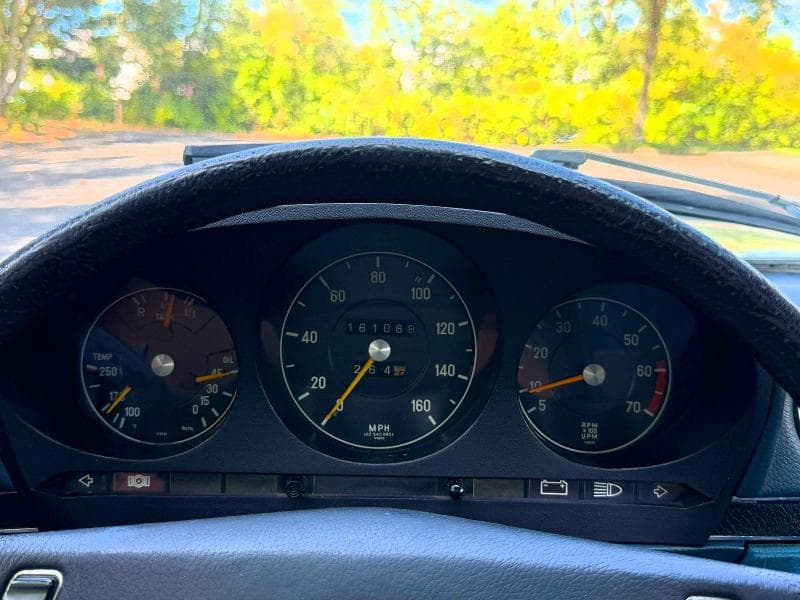 1972 MERCEDES-BENZ 350SL 8
