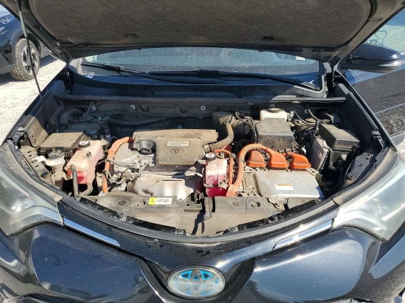 2018 TOYOTA RAV4 HYBRID XLE 12