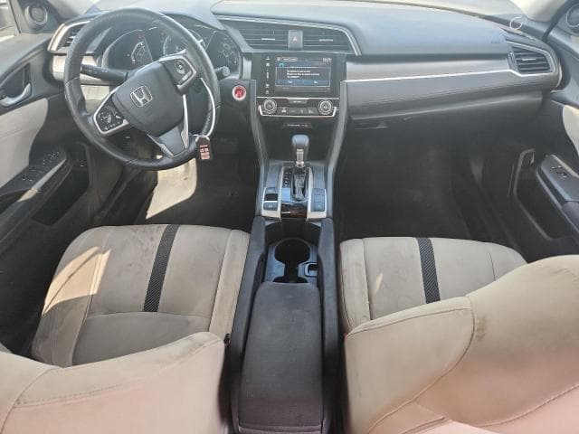 2017 HONDA CIVIC EX 8
