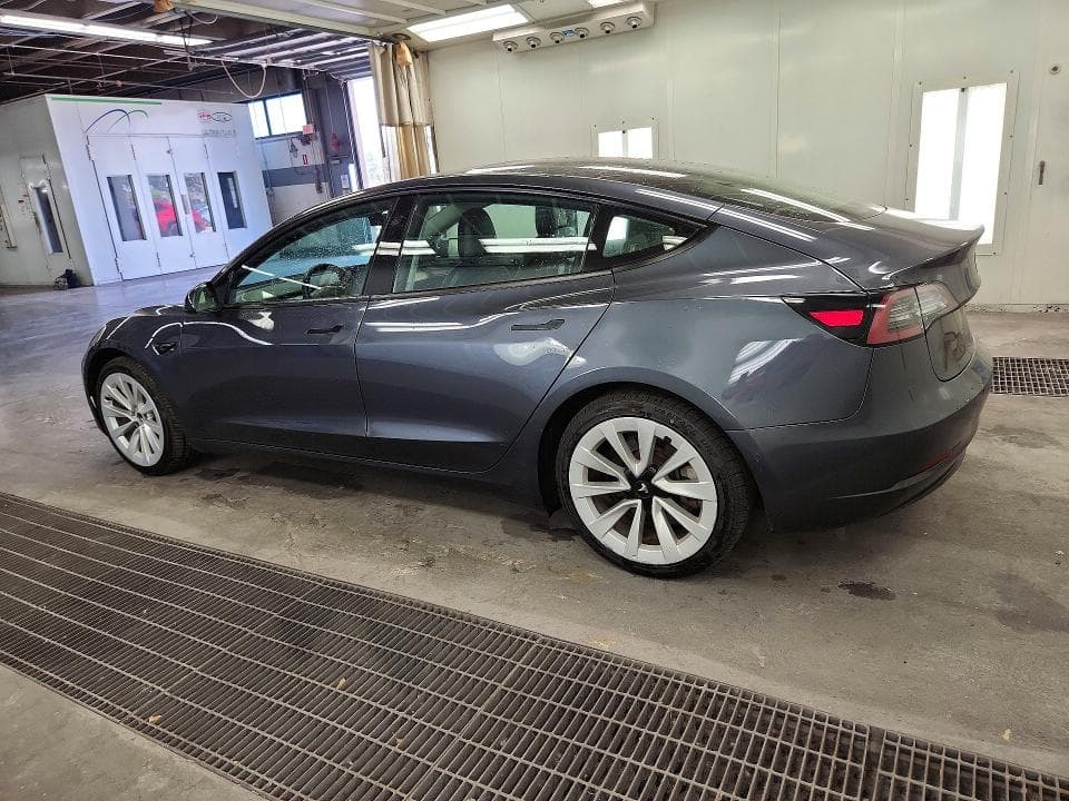 2022 TESLA MODEL 3 2