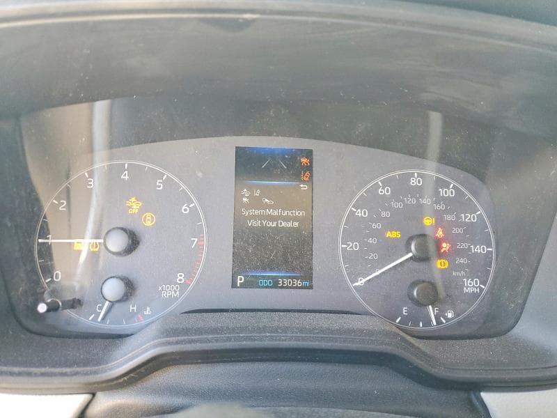 2024 TOYOTA COROLLA LE 9