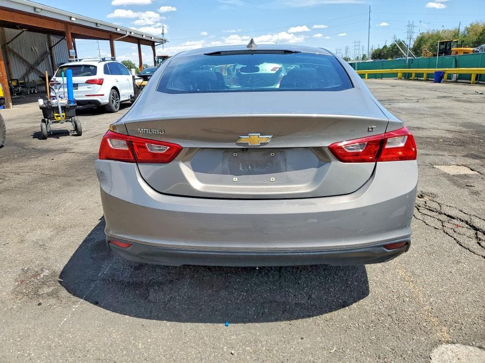 2017 CHEVROLET MALIBU LT 6