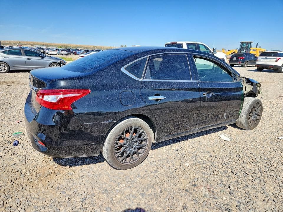 2017 NISSAN SENTRA S 3