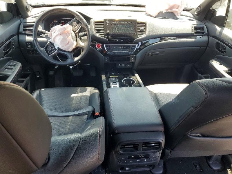 2024 HONDA PASSPORT BLACK EDITION 8