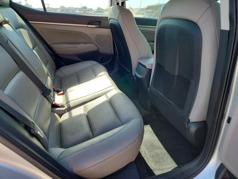 2018 HYUNDAI ELANTRA LIMITED 10