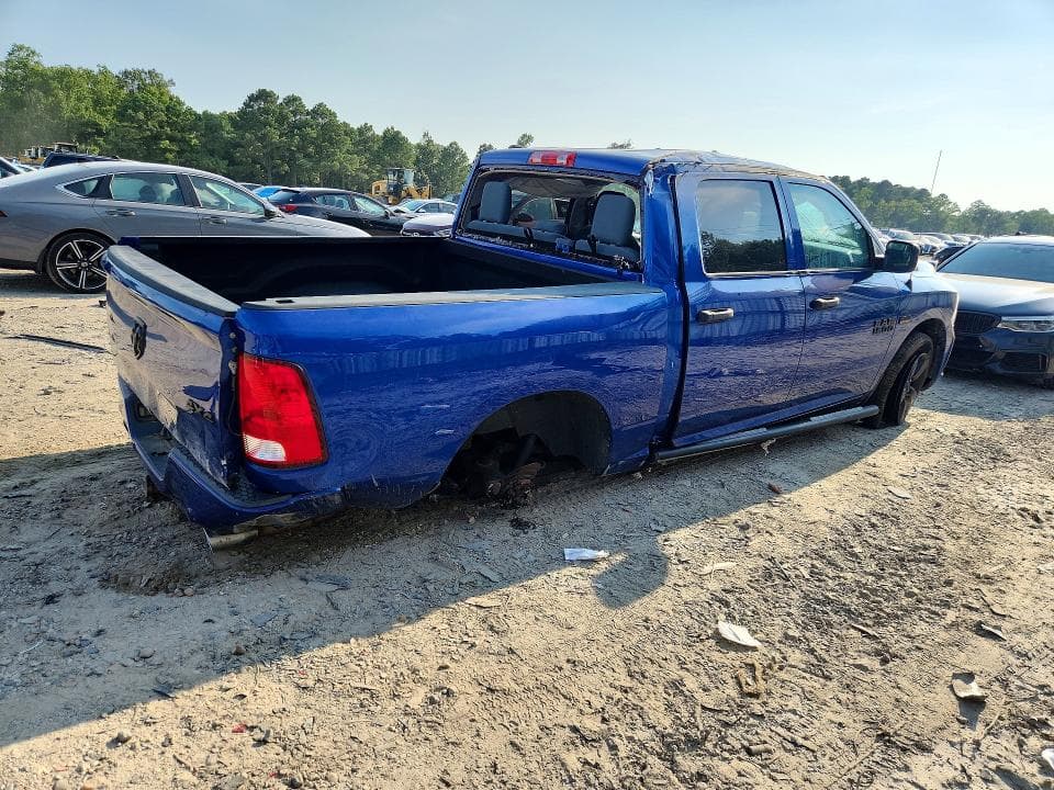 2018 RAM 1500 ST 3