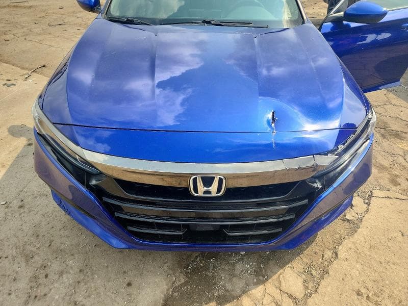 2018 HONDA ACCORD SPORT 11