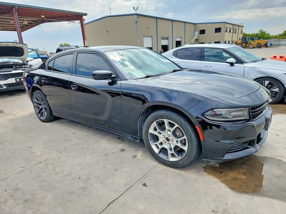 2019 DODGE CHARGER SXT 4