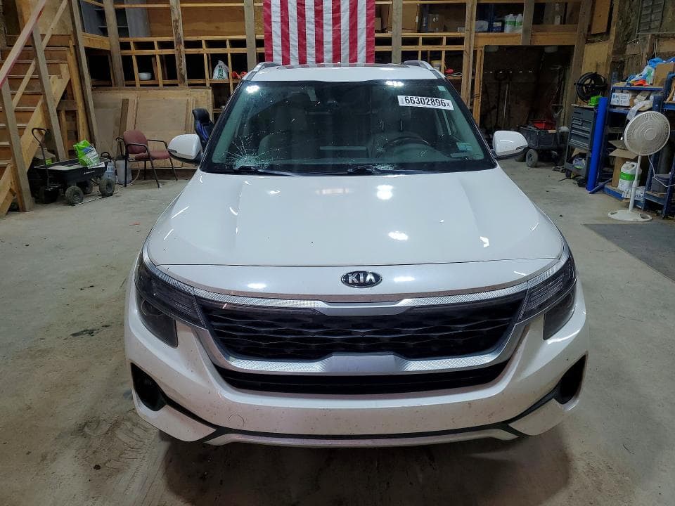 2021 KIA SELTOS EX 5