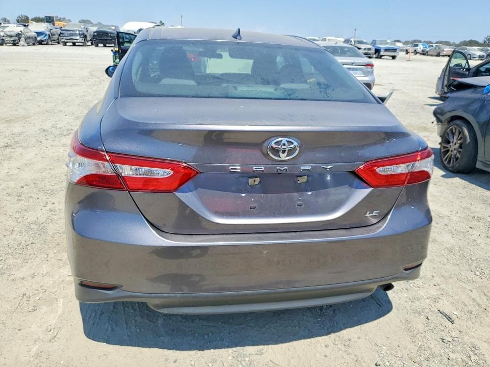 2019 TOYOTA CAMRY LE 6