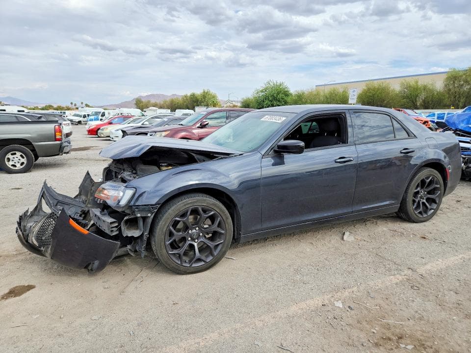 2019 CHRYSLER 300 TOURING - 1