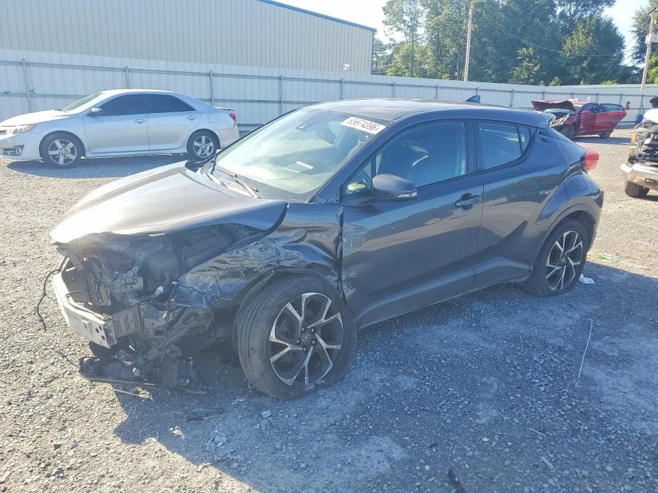 2018 TOYOTA C-HR XLE PREMIUM