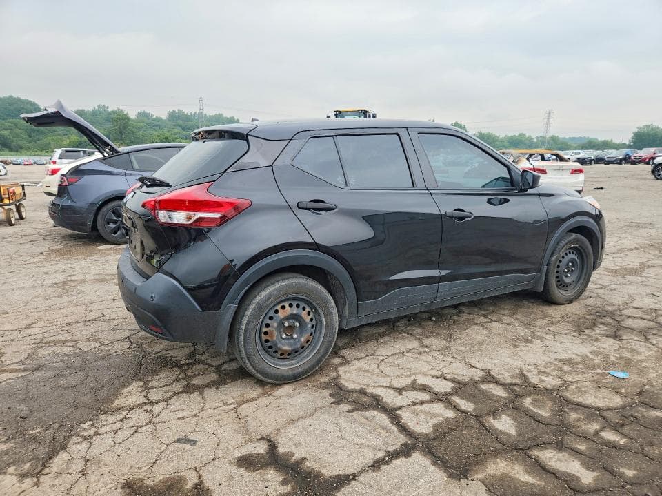 2020 NISSAN KICKS S 3