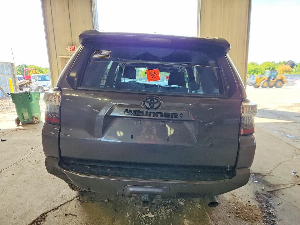 2021 TOYOTA 4RUNNER SR5 PREMIUM 6