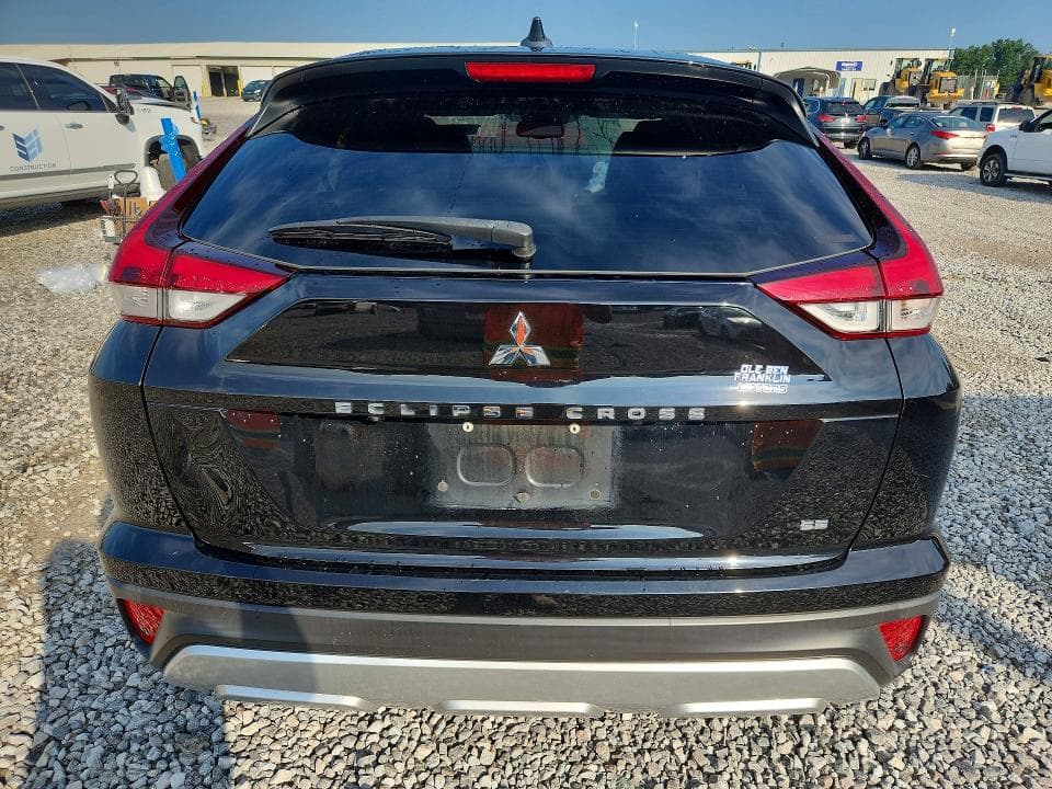 2023 MITSUBISHI ECLIPSE CROSS SE 6
