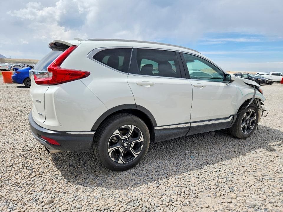 2018 HONDA CR-V TOURING 3