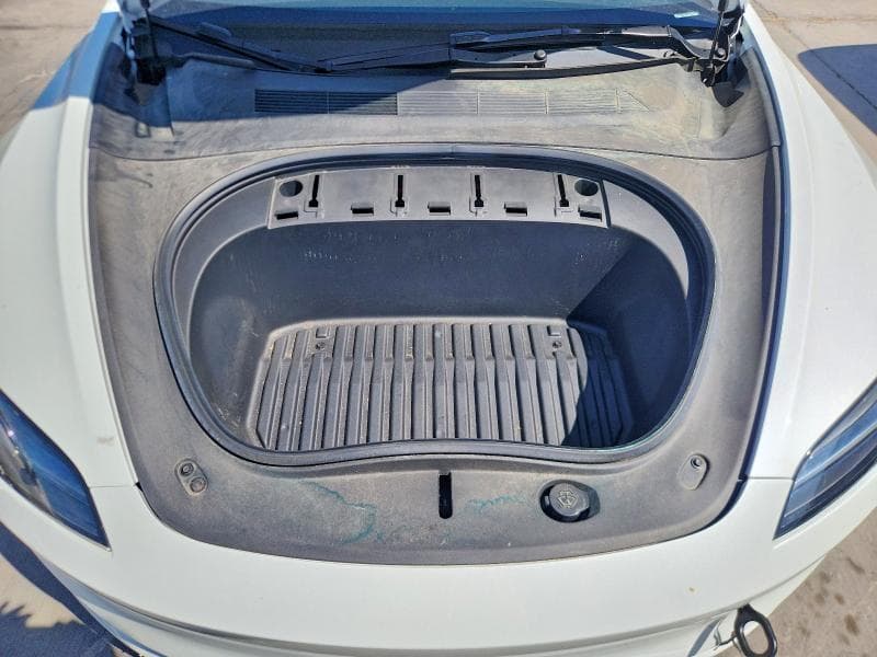 2024 TESLA MODEL 3 11