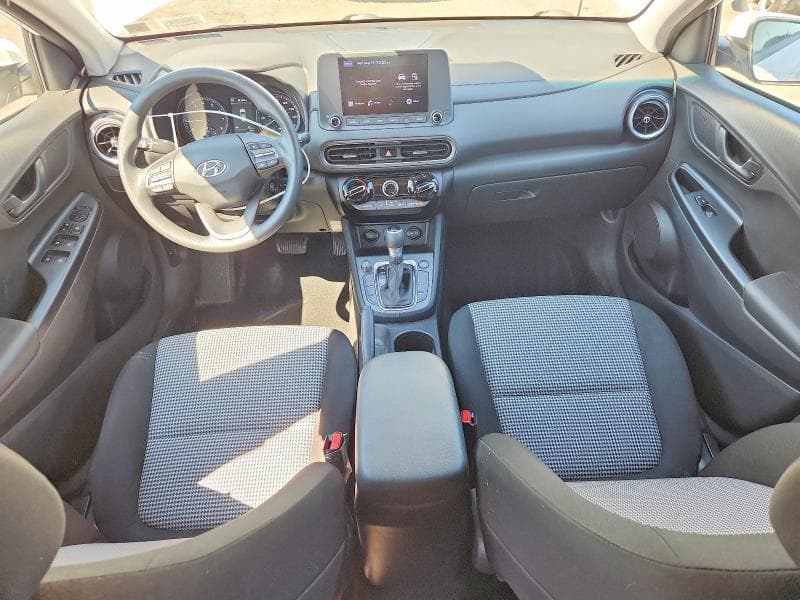 2022 HYUNDAI KONA SE 8