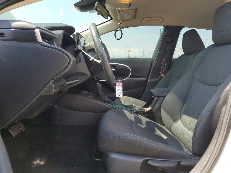2021 TOYOTA COROLLA LE 7
