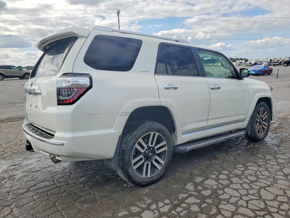 2018 TOYOTA 4RUNNER LIMITED 3