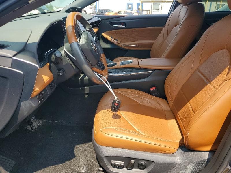 2019 TOYOTA AVALON HYBRID LIMITED 7