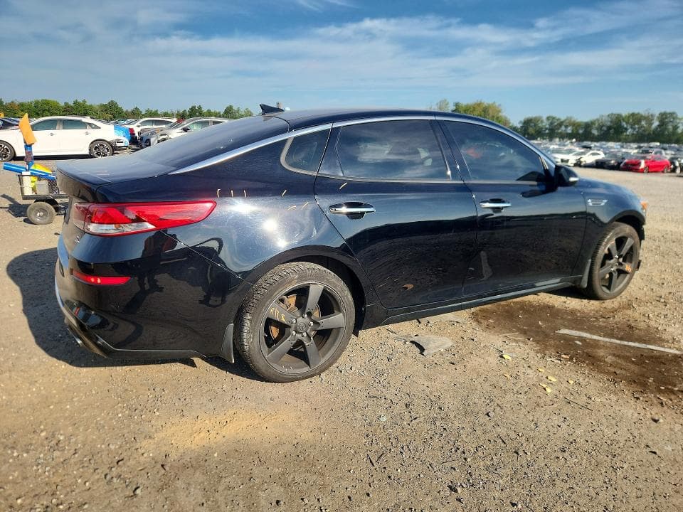 2019 KIA OPTIMA S 3