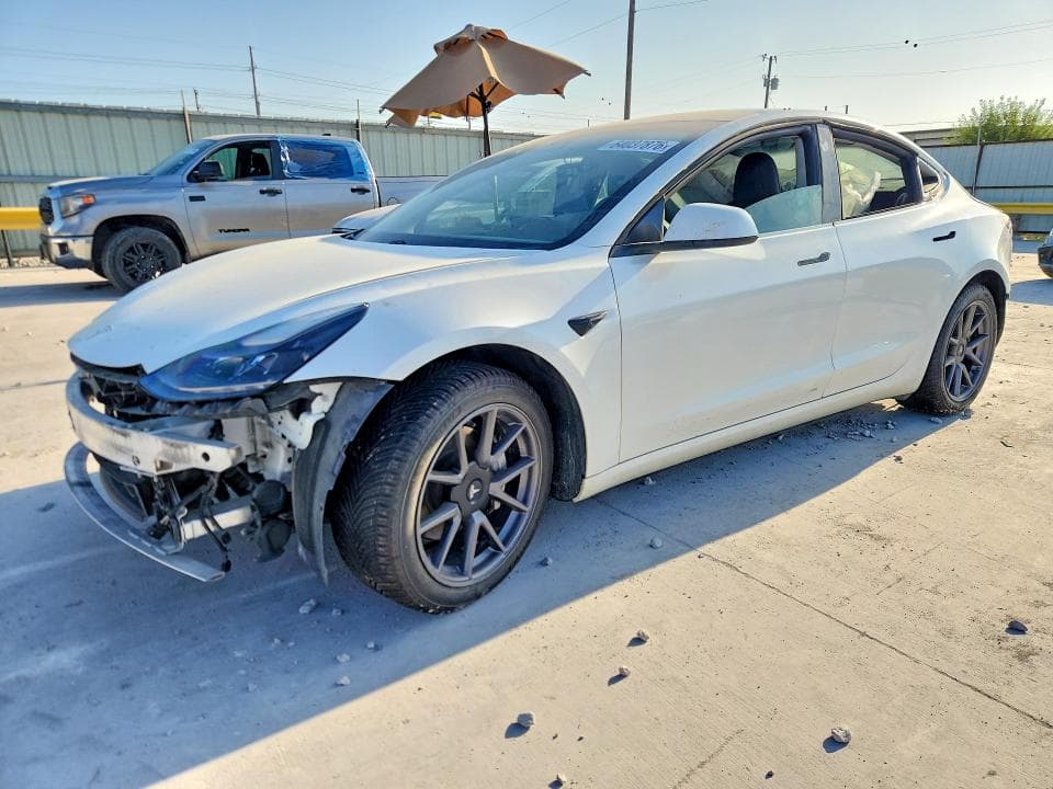 2021 TESLA MODEL 3 - 1