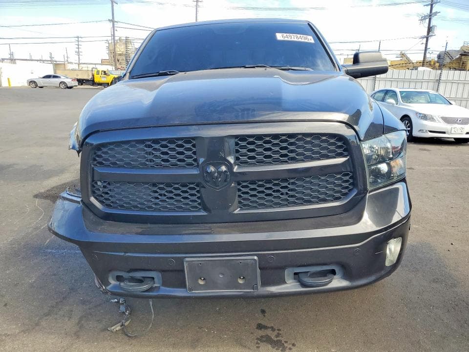 2018 RAM 1500 SLT 5