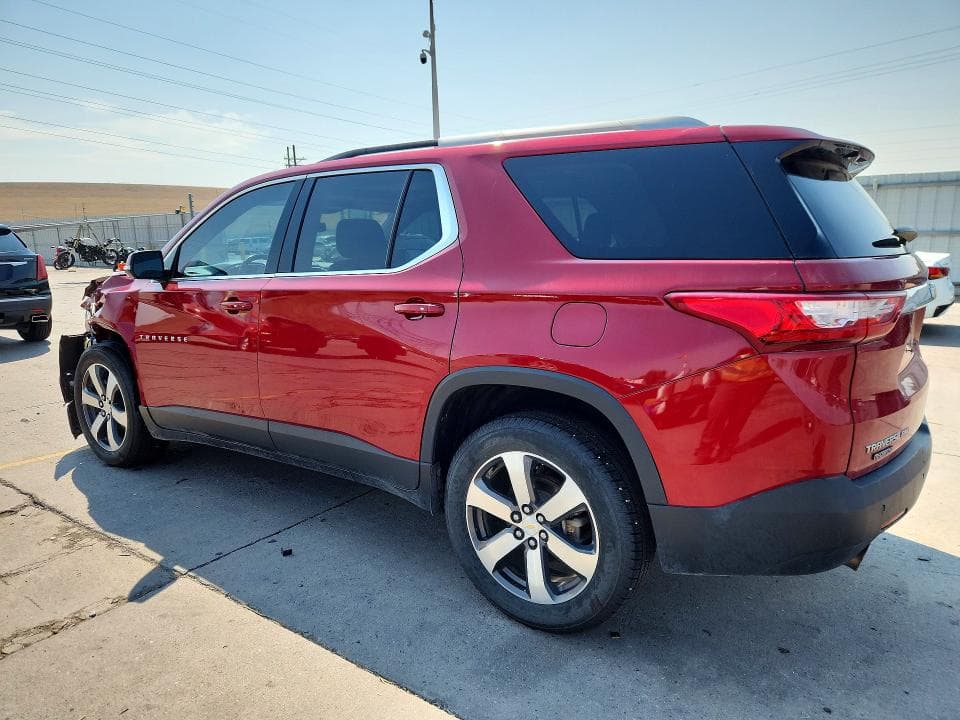 2018 CHEVROLET TRAVERSE LT 2