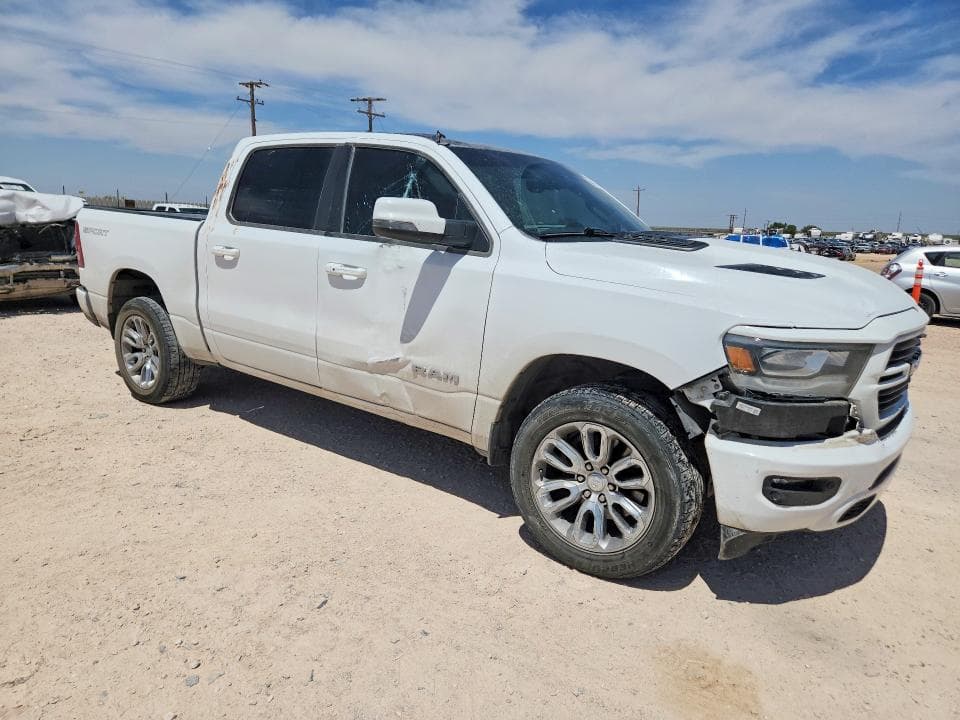 2023 RAM 1500 LARAMIE 4